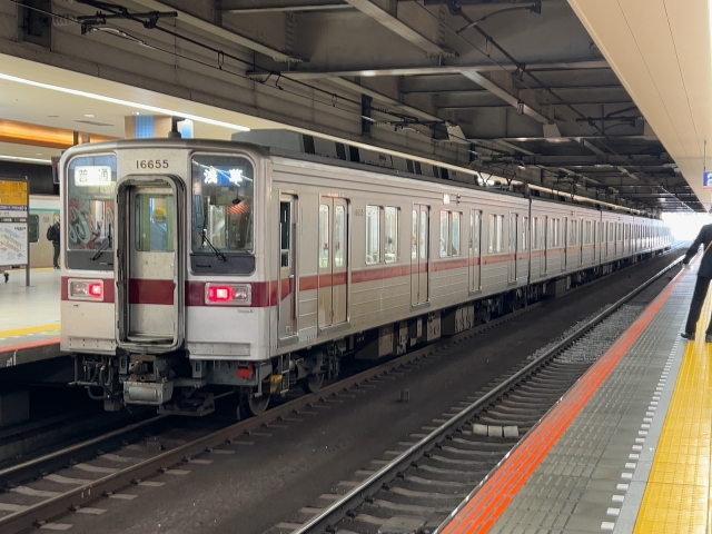 ぶらり鉄道沿線RUN　東武線北千住駅ー新越谷駅を走る